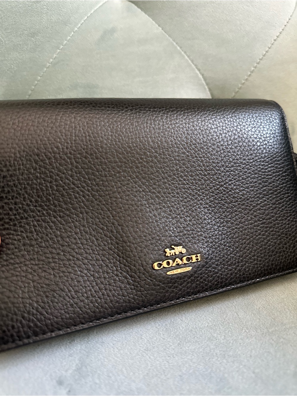Coach Black Pebbled Leather Crossbody Wallet with Gold Logo - Picture 3 of 17